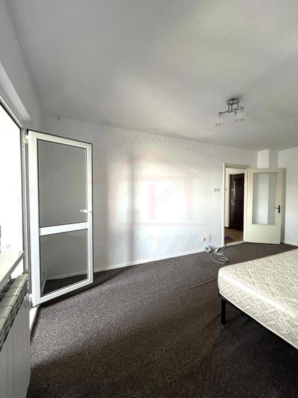 Apartament cu 2 camere decomandat, mobilat în Sud