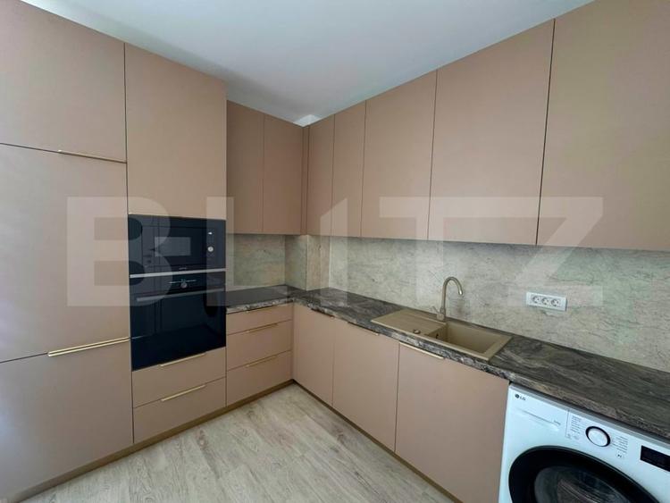 Apartament cu 2 camere semidecomandat, mobilat în Torontalului