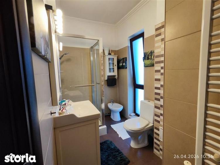Casă cu 5 camere cu Teren 300 Mp în Mogoșoaia