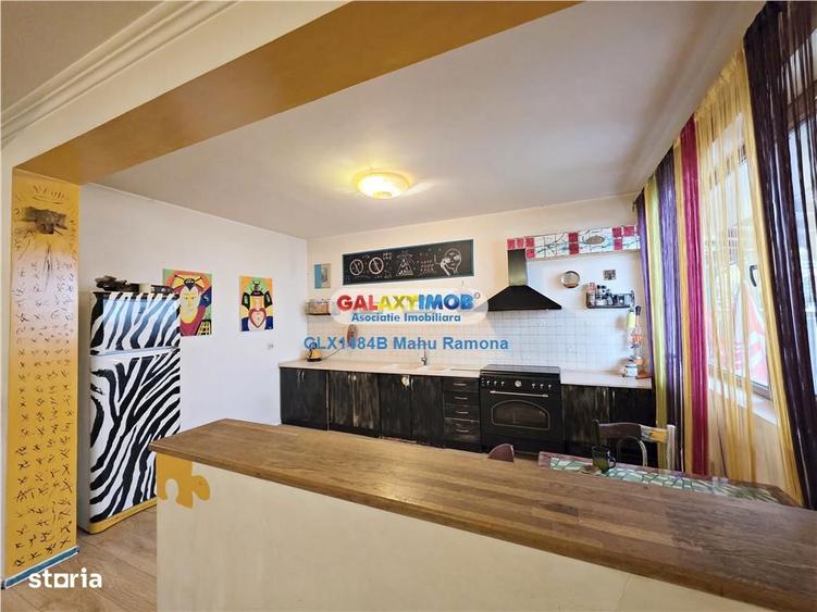 Casă cu 6 camere cu Teren 276 Mp în Prelungirea Ghencea