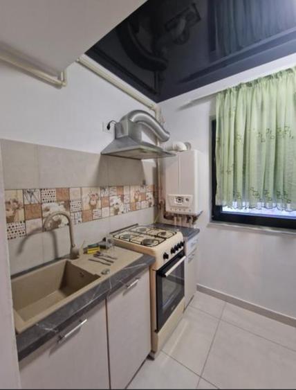 Institutul de Marina- Garsoniera, etaj 2,  mobilata-utilata, parcare -100.000e - 11