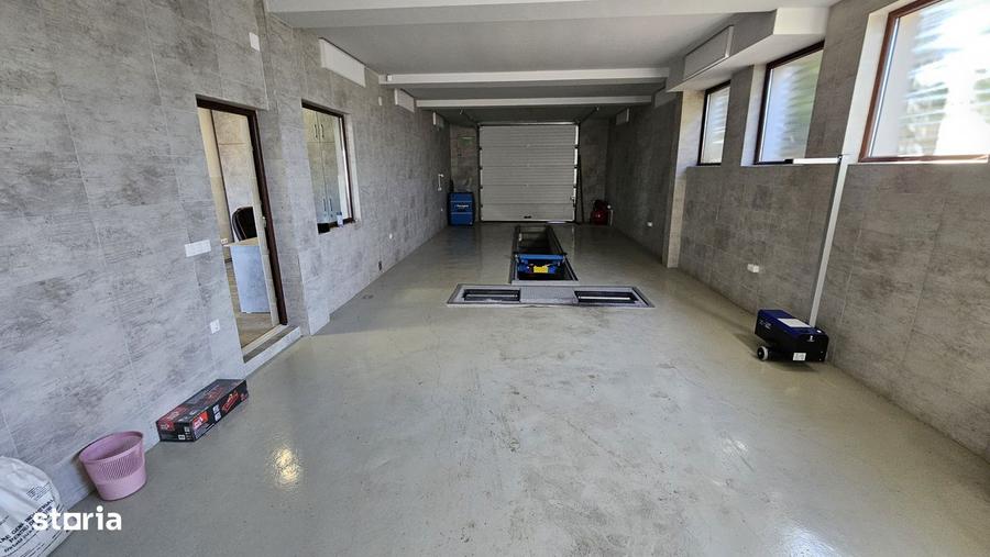 Spațiu comercial, de 200 mp, în Calea Sighisoarei