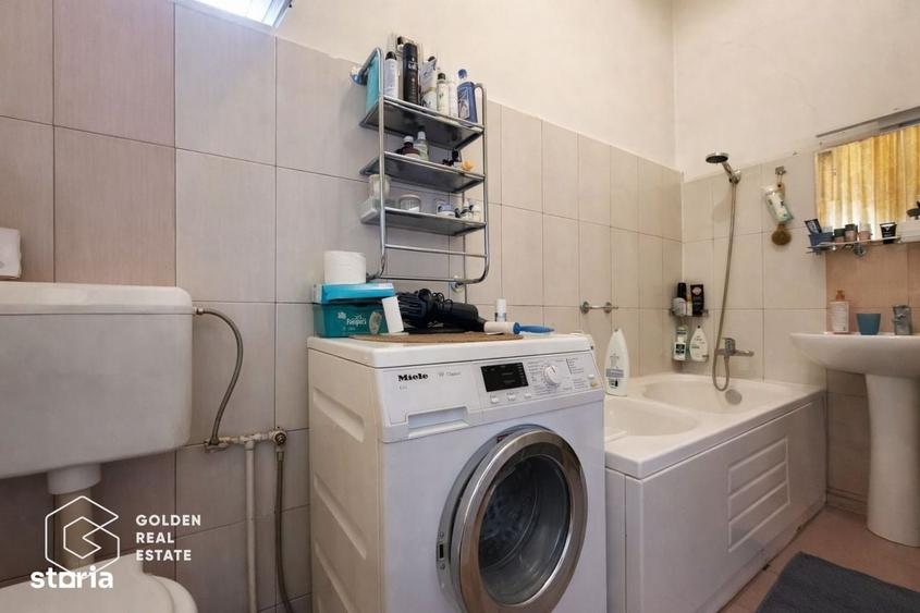 Casă cu 3 camere decomandat în Barațca
