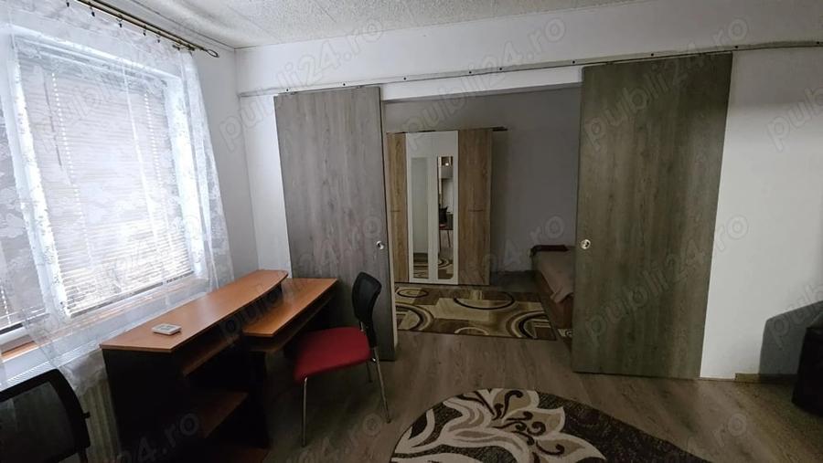 Apartament cu 2 camere nedecomandat în Șagului