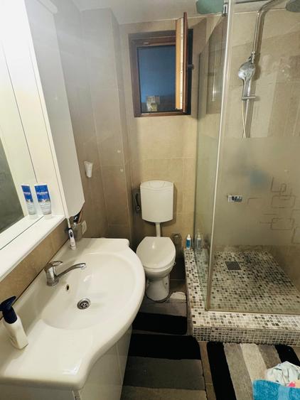 Casă individuală cu 5 camere cu Teren 500 Mp în Ghiroda