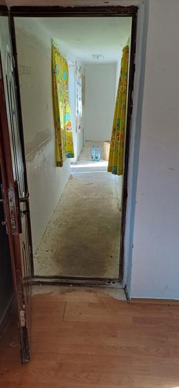 Casă cu 3 camere în Central