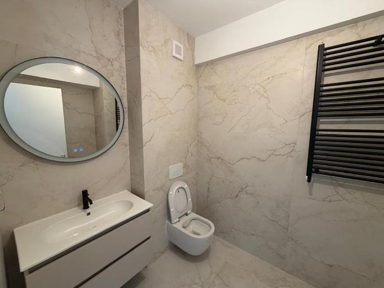 Apartament cu 3 camere decomandat în Pipera