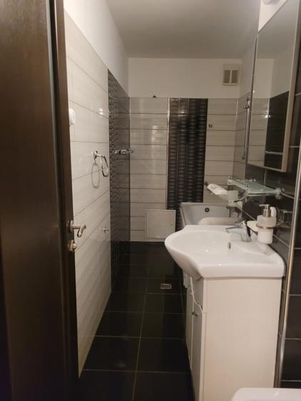 Apartament cu 2 camere decomandat, mobilat în Unirii
