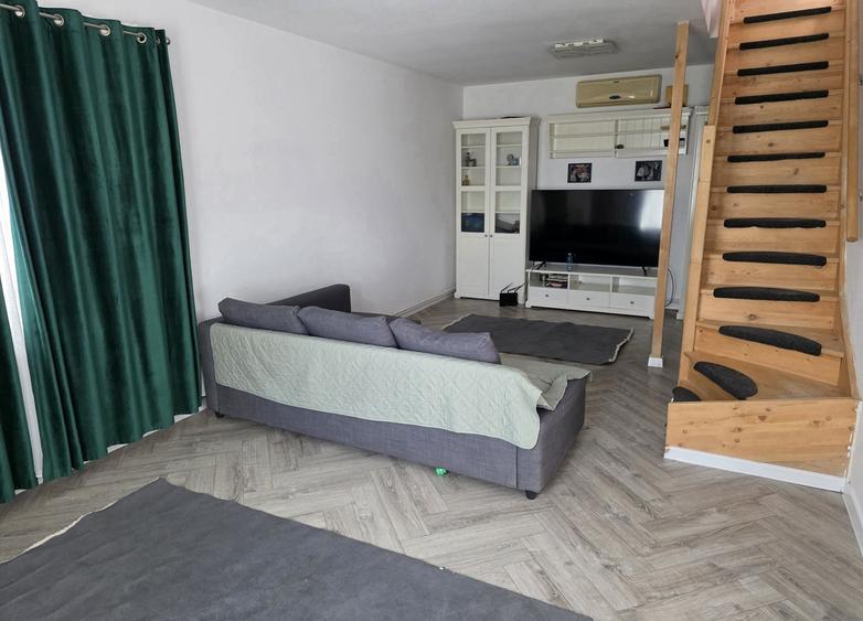 Casă cu 4 camere cu Canalizare în Braniștea