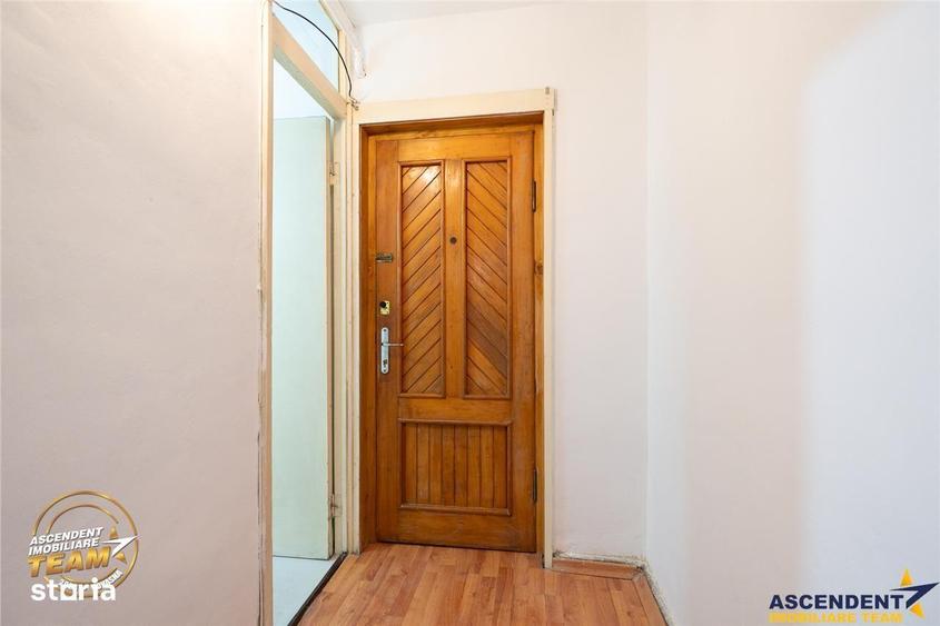 Apartament cu 2 camere decomandat în Central