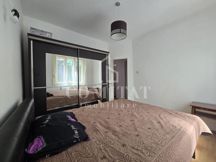 Apartament cu 3 camere decomandat, mobilat în Zorilor