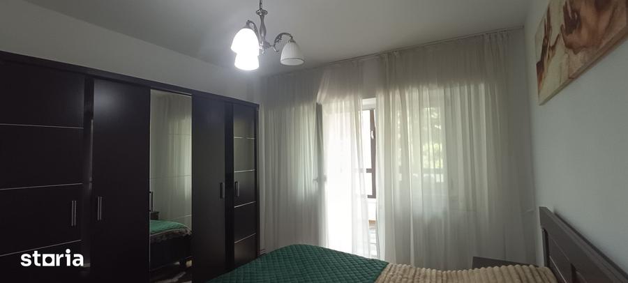 Apartament cu 2 camere decomandat în Calea București