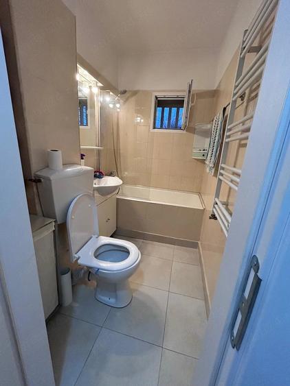 Apartament cu 2 camere semidecomandat în Brâncoveanu