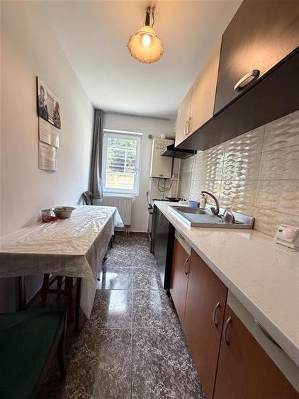 Apartament cu 2 camere decomandat în Cug
