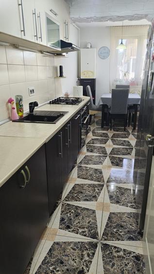 Apartament de 2 camere, 56 mp, finisat, Zona Porii - 5
