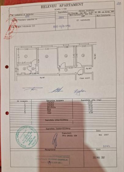 Apartament cu 3 camere semidecomandat în Central
