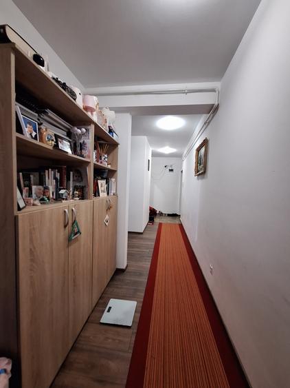 Apartament decomandat, 61 mp, 2 balcoane, zona Eroilor - 11