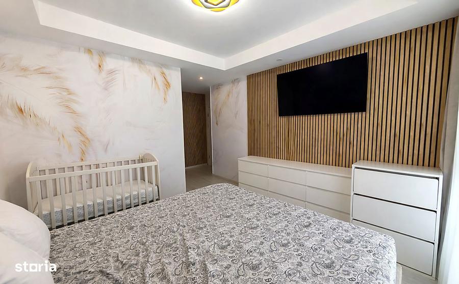 Casă cu 4 camere cu Teren 60 Mp în Pipera