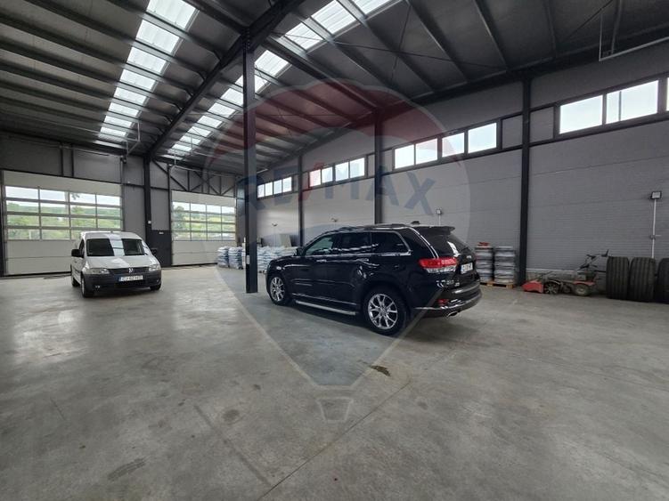 Spațiu industrial, de 295 mp, în Central