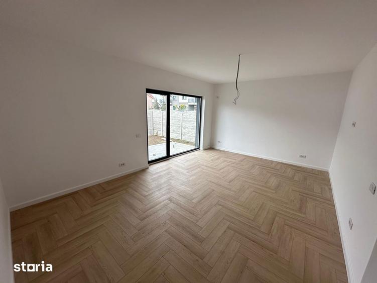 Casă cu 4 camere cu Teren 400 Mp în Clinceni