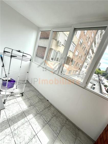 Apartament cu 2 camere în Rogerius