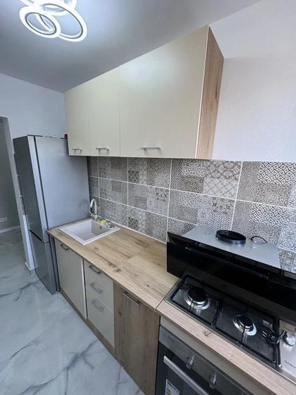 Inchiriez apartament 2 camere decomandat - mobilat si utilat complet - zona Sala Olimpia - stadion D - 4