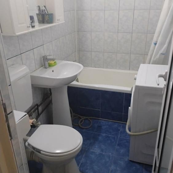 Apartament cu 2 camere semidecomandat în Costin Georgian
