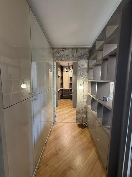 Apartament cu 3 camere decomandat în Pipera
