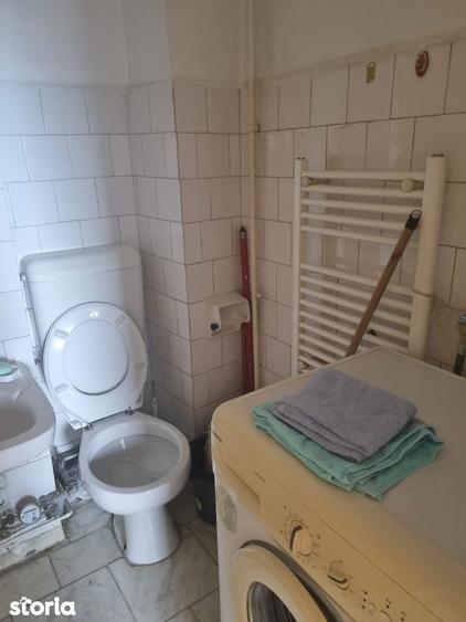 Inchiriez garsoniera in Deva, zona Dorobanti, etaj 4, bloc de 4 etaje - 5