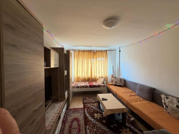 Apartament cu 2 camere, mobilat în Ștrand