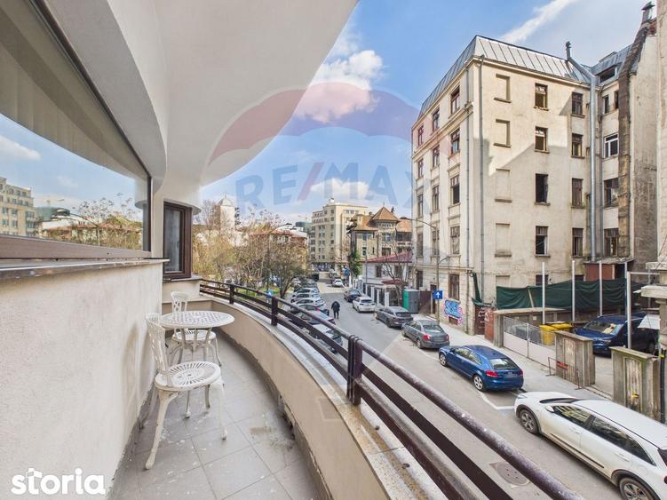 Apartament cu 3 camere semidecomandat, mobilat în Centrul Istoric