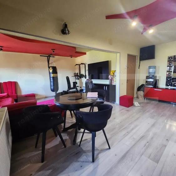 Apartament cu 2 camere decomandat în Lipovei