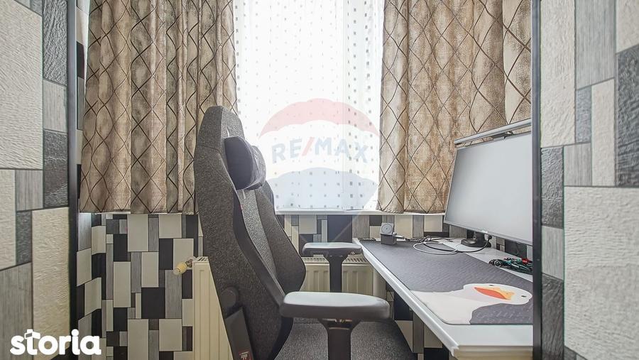 Apartament cu 2 camere decomandat în Triaj