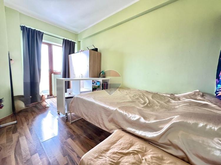 Apartament cu 2 camere decomandat, mobilat în Central