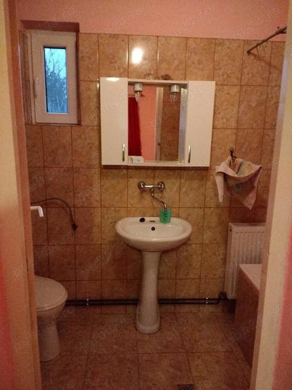 Casă cu 2 camere cu Teren 602 Mp în Vânători