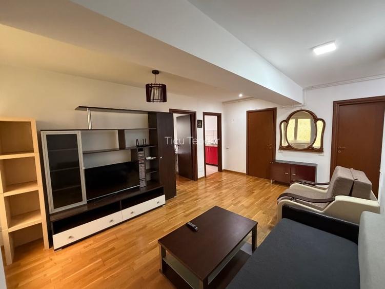 Apartament cu 2 camere de inchiriat