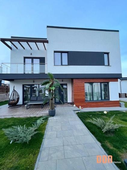 Casă cu 4 camere în Păcurari
