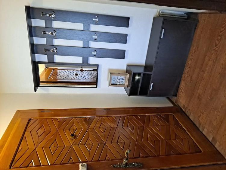 Apartament cu 3 camere decomandat în Hipodrom 3