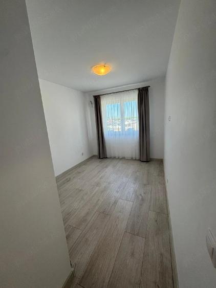 Apartament cu 2 camere decomandat în Turnișor