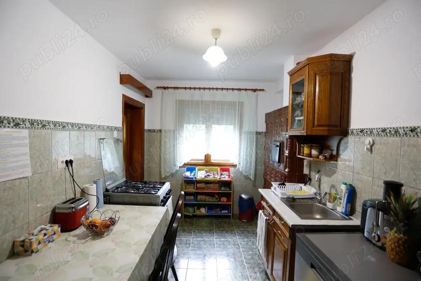 Casă cu 4 camere în Oglinzi