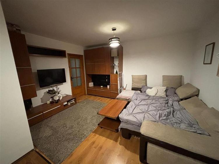 Apartament cu 3 camere decomandat în Mănăștur — fotografia 2