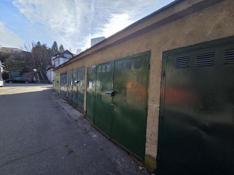 Proprietate specială, de 13.439999580383 mp, în Plopilor