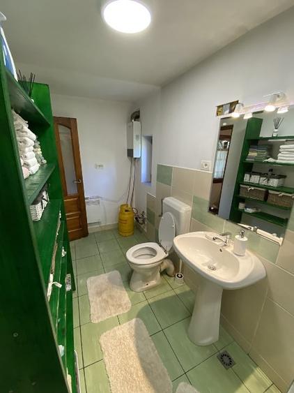 Casă individuală cu 2 camere cu Teren 900 Mp în Tarcău