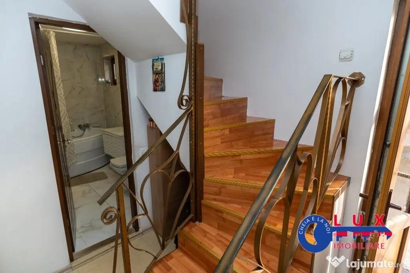 Casă cu 4 camere cu Teren 108 Mp în Pelican