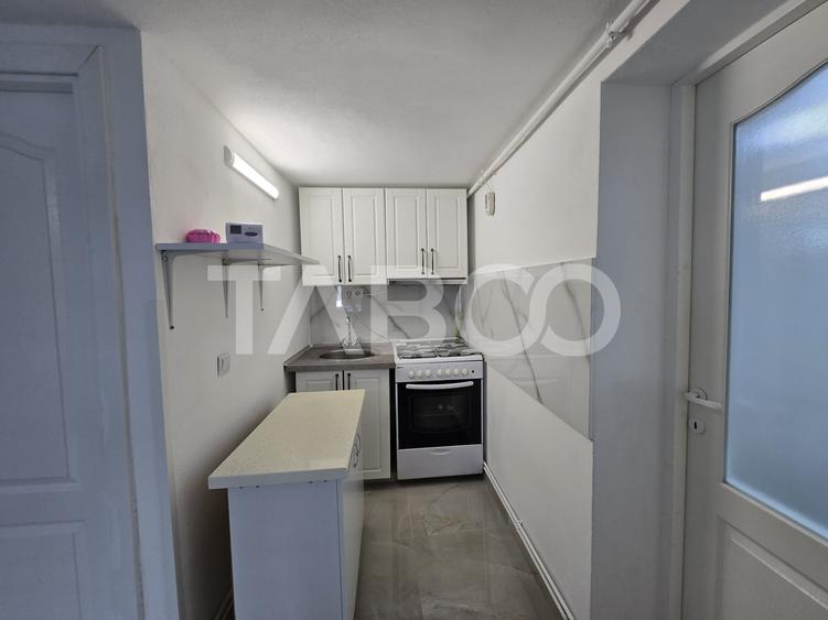 Apartament 3 camere de inchiriat 75 mp 2 dormitoare zona Central Sibiu - 8