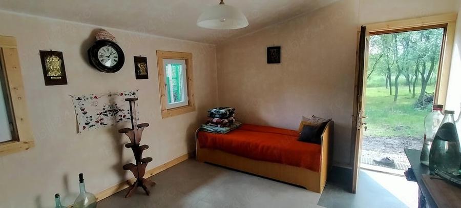 Casă cu Teren 2230 Mp în Zăuan
