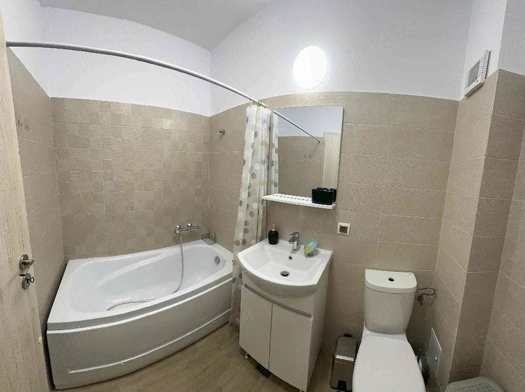 Apartament cu 2 camere decomandat în Exterior Vest