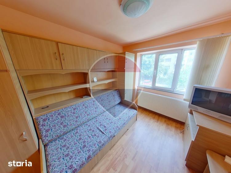 Apartament cu 4 camere în Central