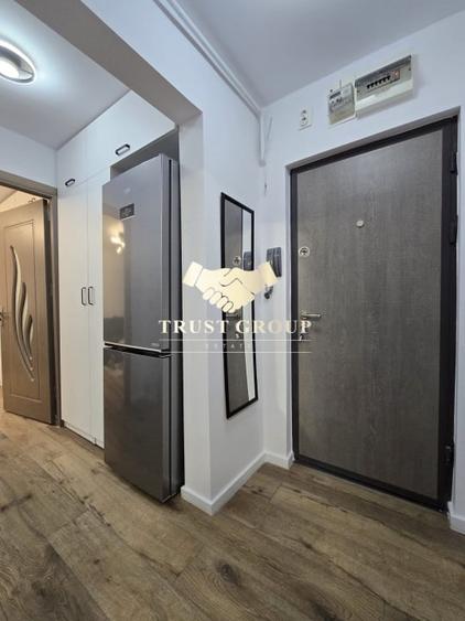 Apartament cu 2 camere decomandat în Politehnica