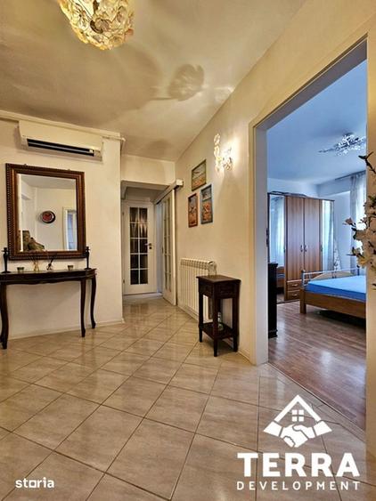 Apartament cu 2 camere decomandat în Central